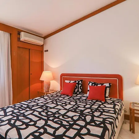 Apartment Dansk Almancil