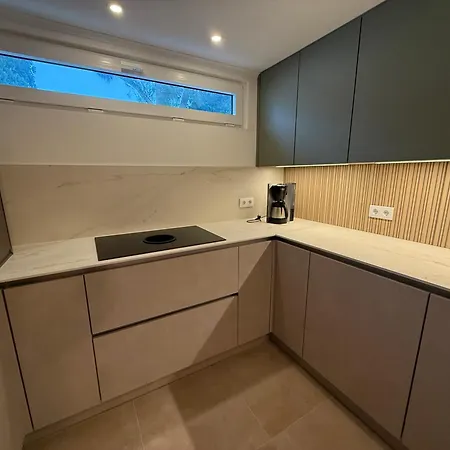 Dansk アパート アルマンシル