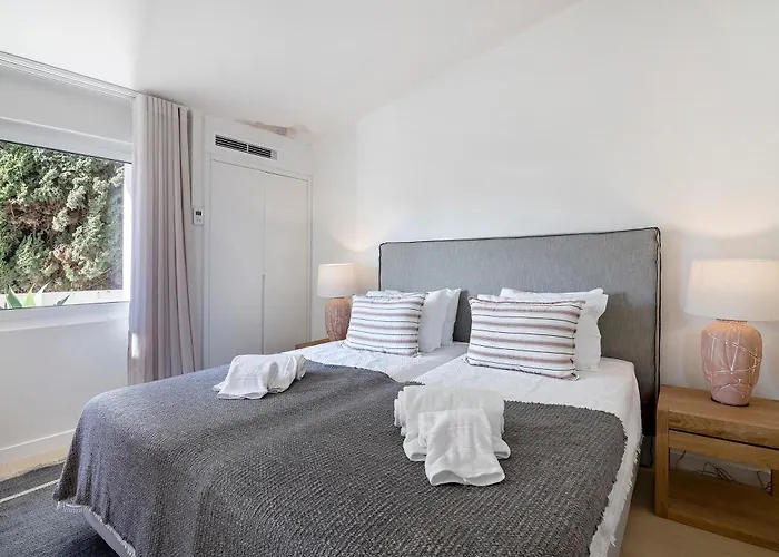 Dansk Apartamento Almancil